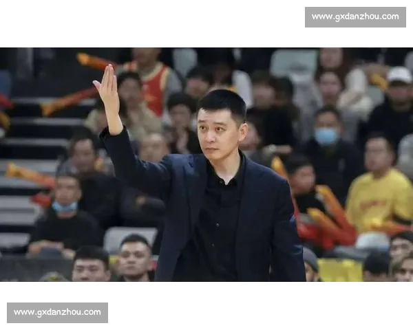 辽宁男篮夏训正式启动!杨鸣治军严苛 + 形象亮眼,弗格离队后内线重建迫在眉睫 辽宁男篮夏训正式启动!杨鸣治军严苛 + 形象亮眼,弗格离队后内线重建迫在眉睫